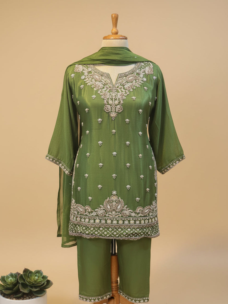 Green Amina chinon silk short kurta set