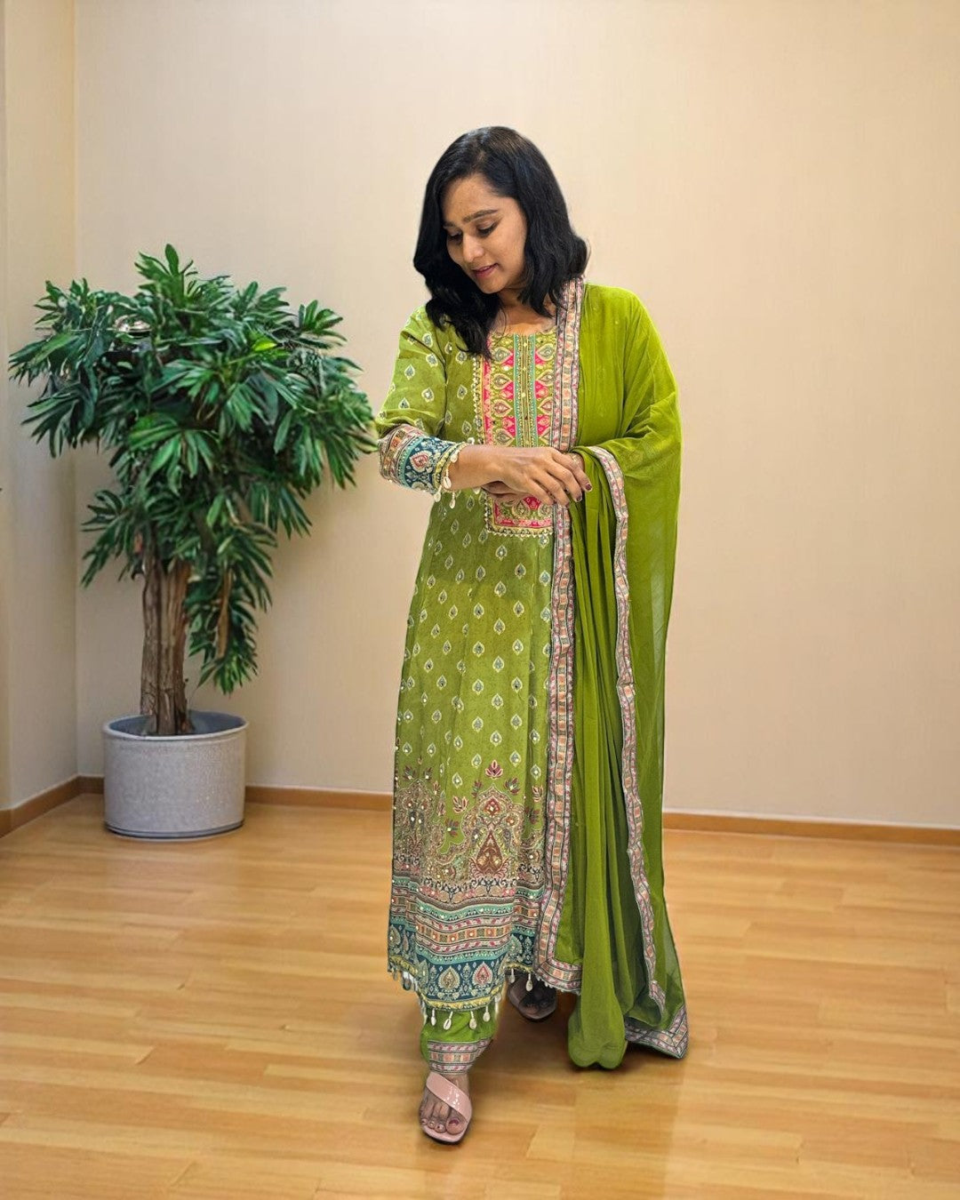 Green Fiza Crepe Anarkali suit set