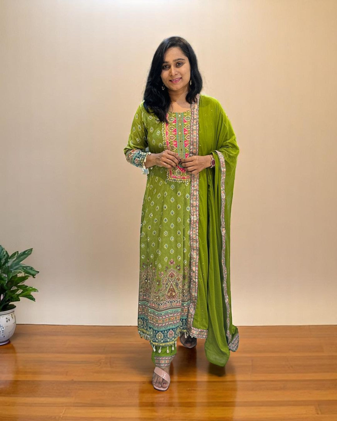 Green Fiza Crepe Anarkali suit set
