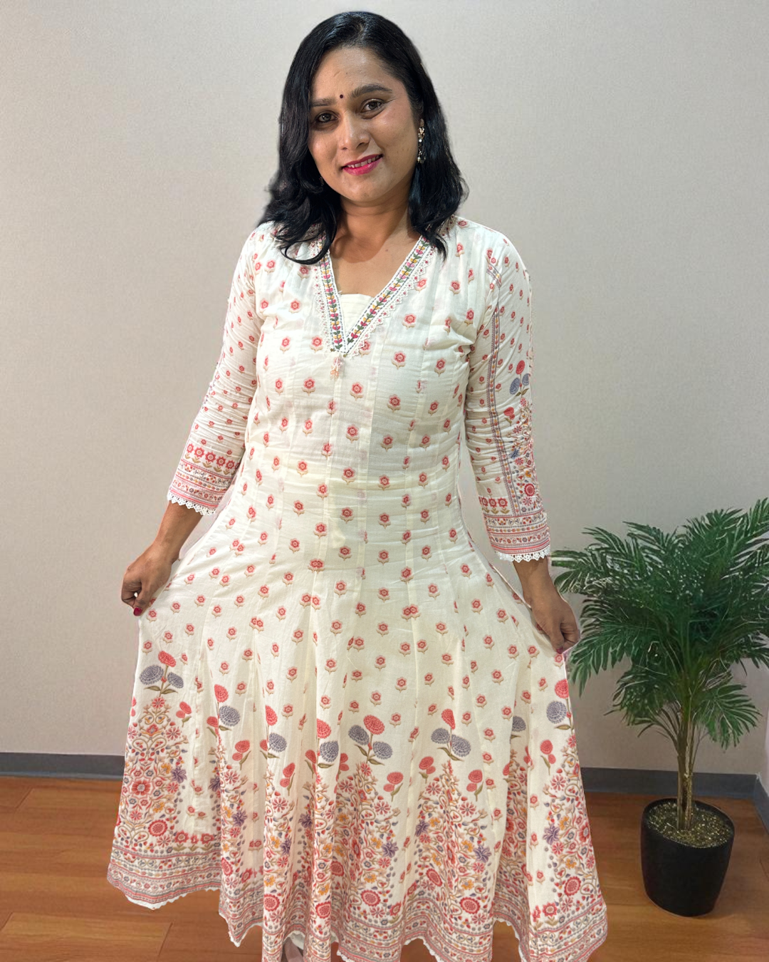 Off white Shree Mulcotton Anarkali - set of 3