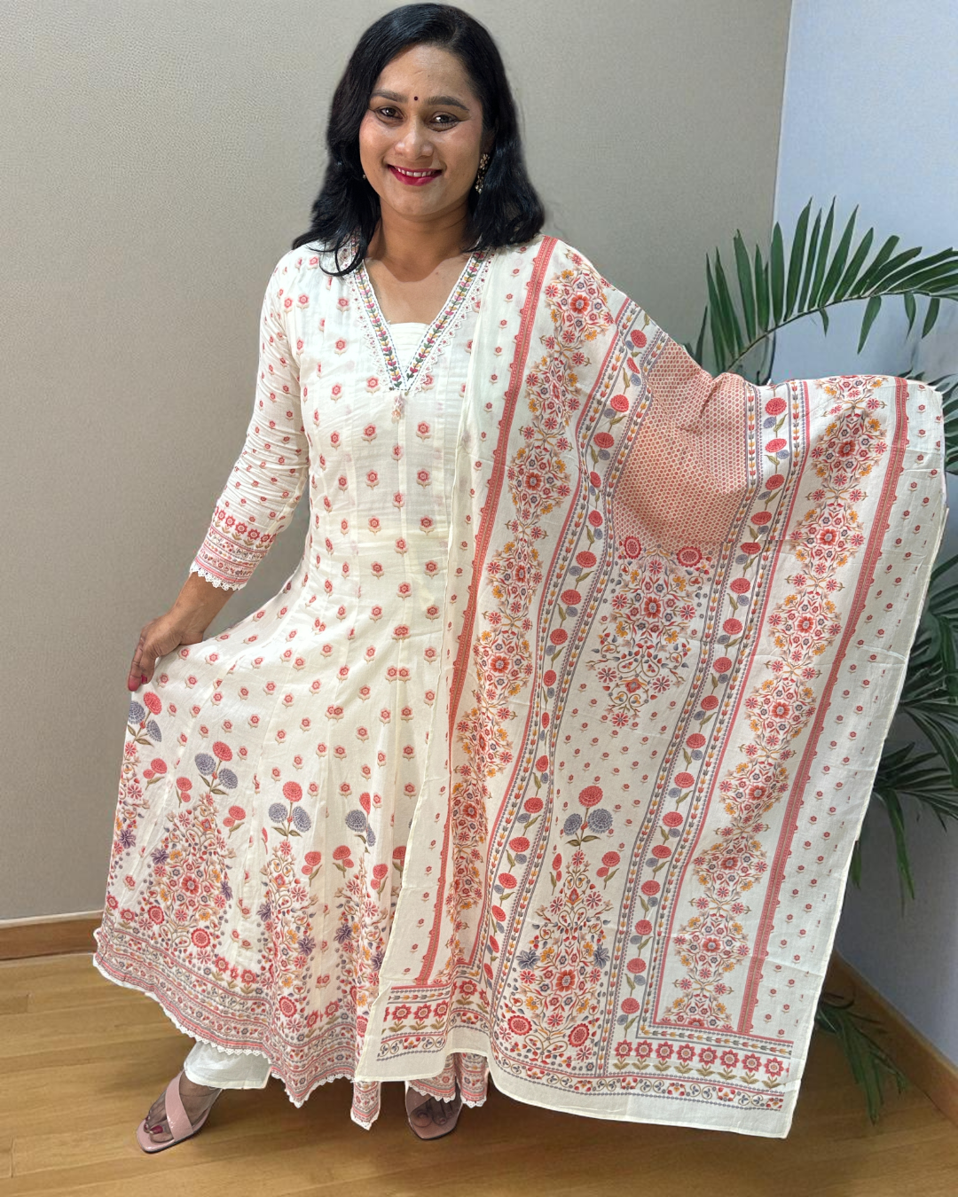 Off white Shree Mulcotton Anarkali - set of 3