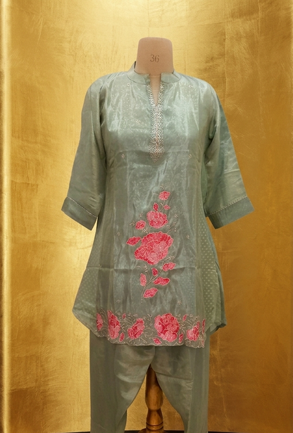 Zara Greeb Farshi Salwar Suit Set With Dupatta