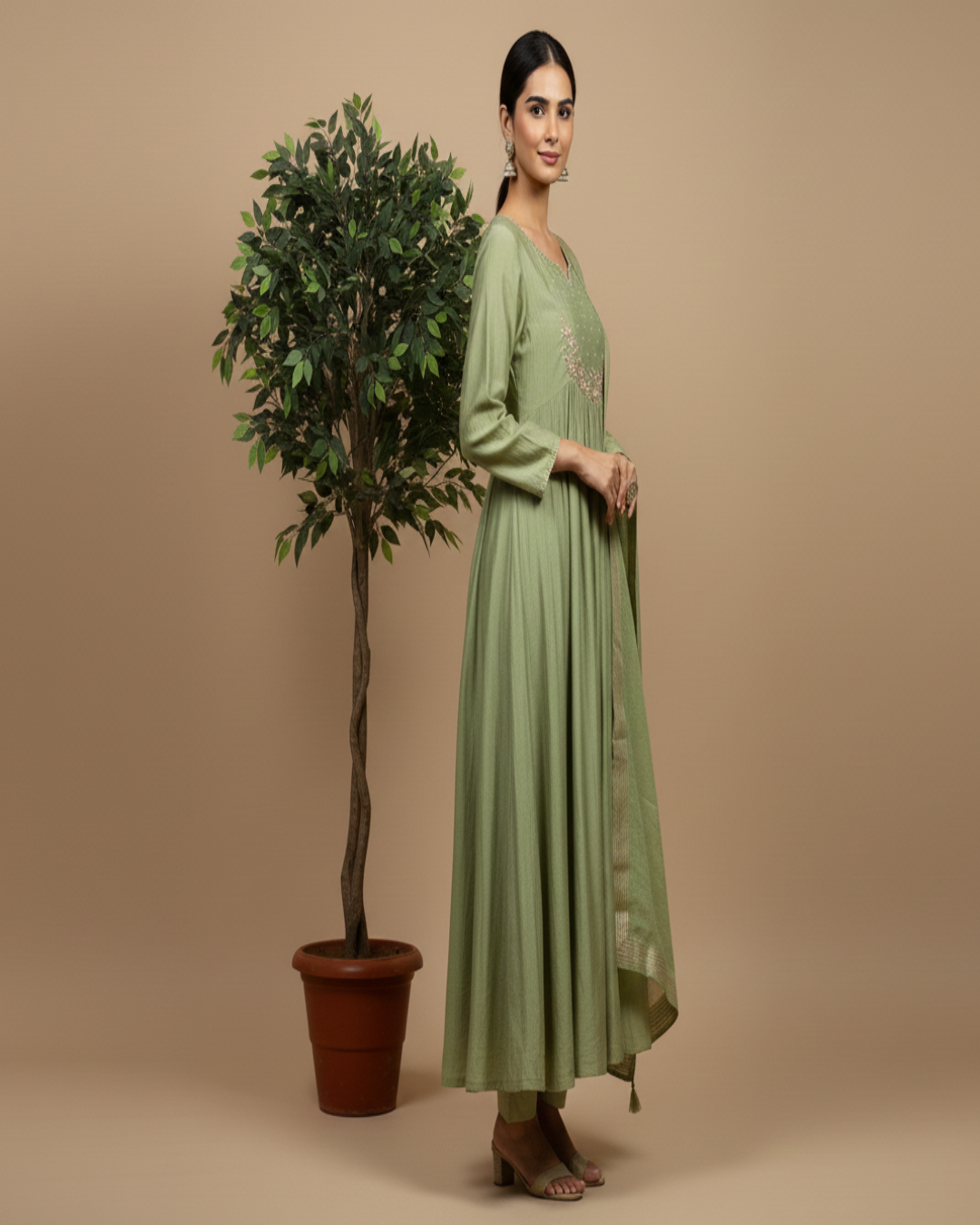Green Tanvi Mulchanderi Silk A-LINE suit set-3