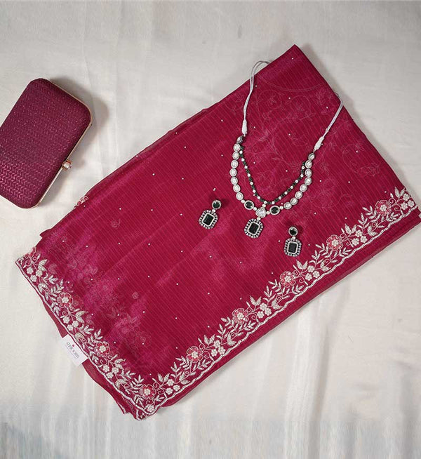 Maroon Bloom