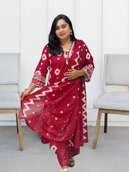 KAVYA Red (Kurta Set)