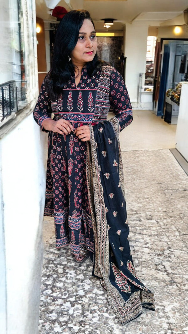 Black Nish Cotton Anarkali suit set