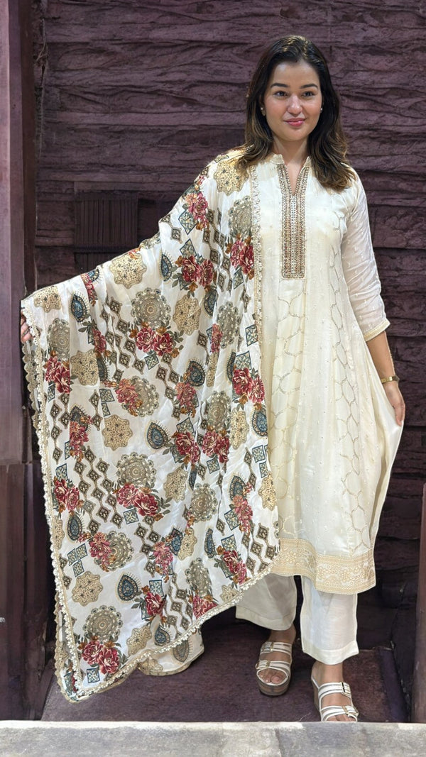 Ivory Nupur chinon silk Panel Anarkali