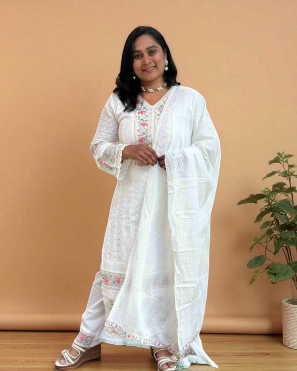 White Adya schiffli suit set - NEW ARRIVAL