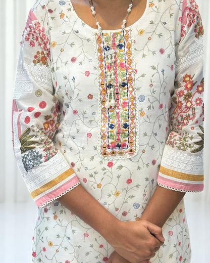 White Saya Cotton Kurta