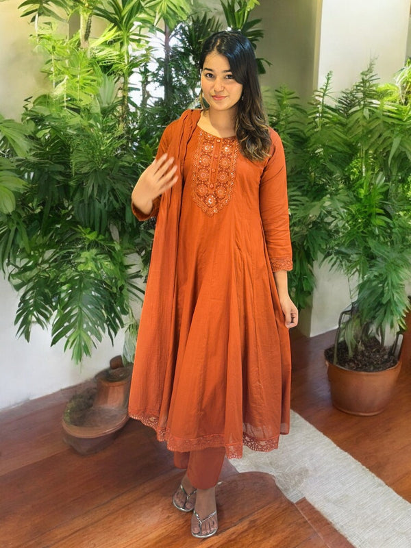 Rust Vinni Mul chanderi Anarkali Suit