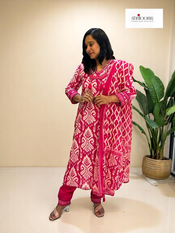 Women's Ethnic dresses at a affordable price