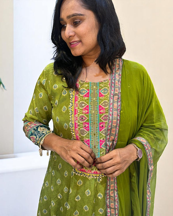 Green Fiza Crepe Anarkali suit set