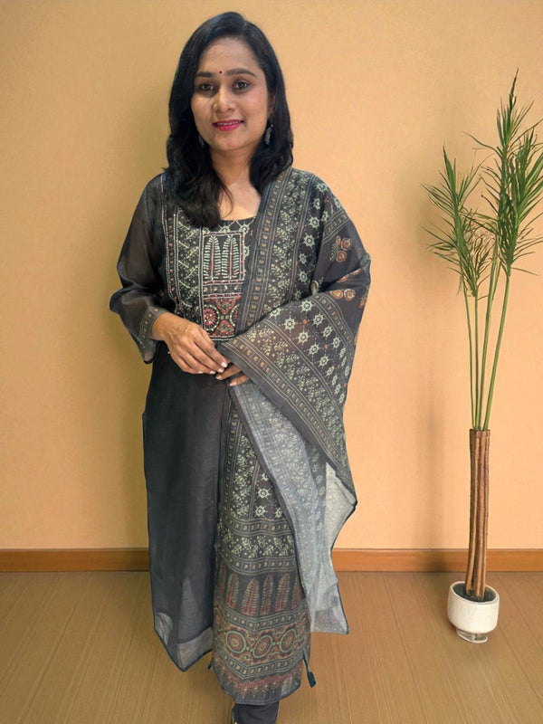 Black Rekha Kantha work Coral silk suit set