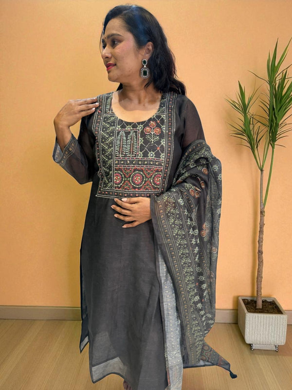 Black Rekha Kantha work Coral silk suit set