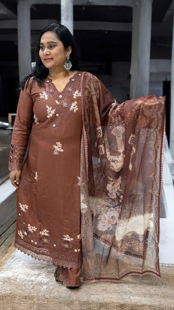 Brown Zainab Pakistani suit set