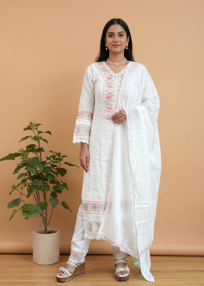 White Adya schiffli suit set - NEW ARRIVAL