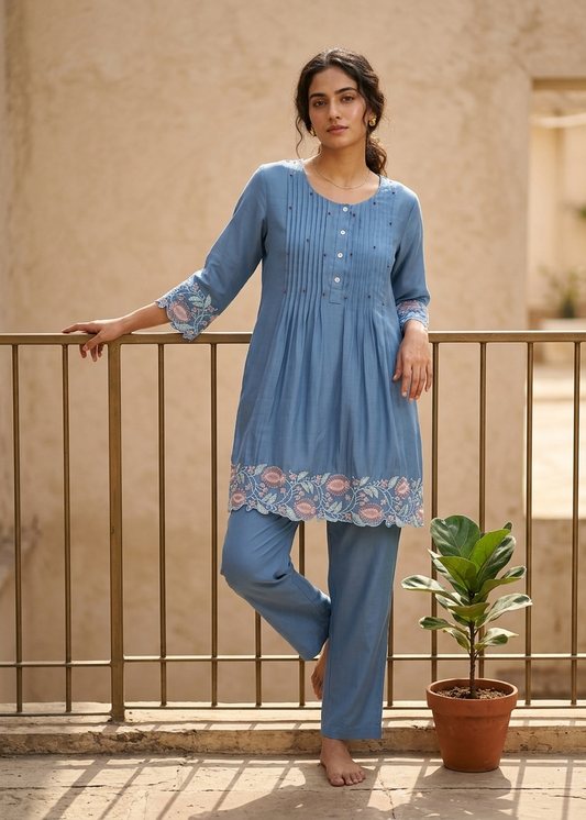 Trendy blue cotton coordinated set for women’s casual fashion