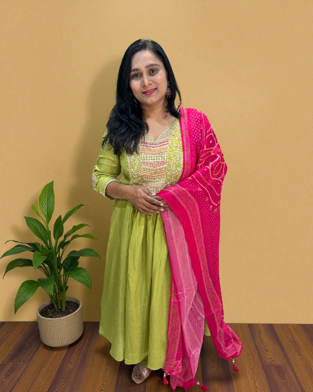 Green Crushed Tissue Anarkali suit - Set of 3