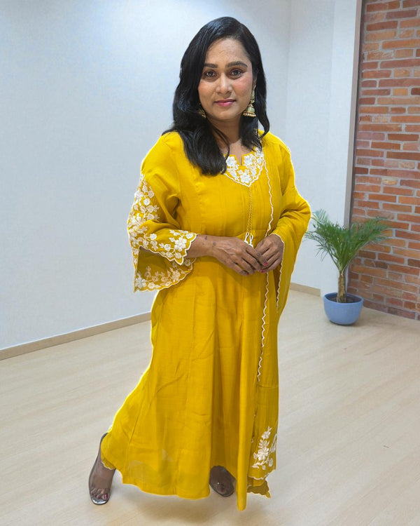 Yellow Nita Mulchanderi Anarkali suit - Set of 3