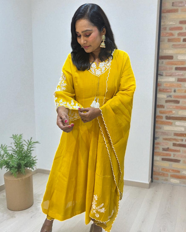 Yellow Nita Mulchanderi Anarkali suit - Set of 3