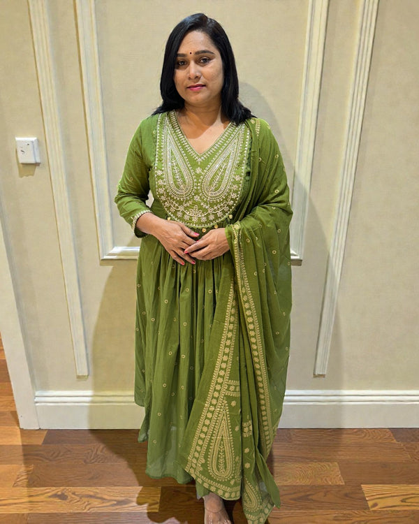 Green Deekshi Mul cotton Suit set - Sets of 3