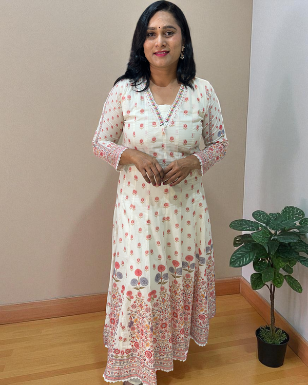 Off white Shree Mulcotton Anarkali - set of 3