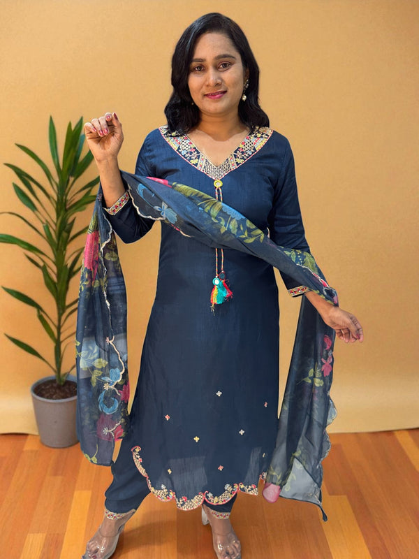 Teal Blue Raashi Dola silk Suit set