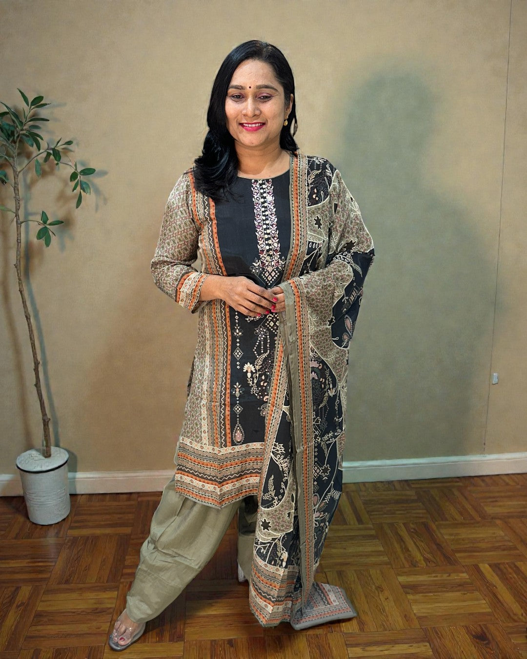 Black Brinda Crepe silk Farshi Salwar - Set of 3